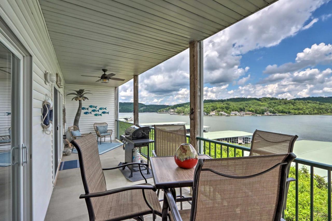 Lakefront Ozark Condo With Balcony And Seasonal Pool! Камдентън Екстериор снимка